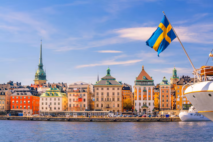 İsveç - stockholm-old-town-city-skyline-cityscape-sweden_255553-3801.jpg